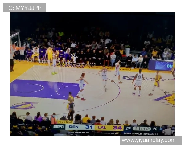 2020年NBA总决赛第四场湖人对热火精彩录像回放分析与解读