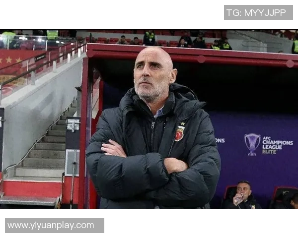 思念武磊！海港33岁射手屡失良机，穆斯卡特稀有暴怒，未来不敢再用